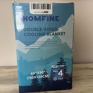 HOMFINE Cooling Comforter, Lightweight Orange. Twin Size.